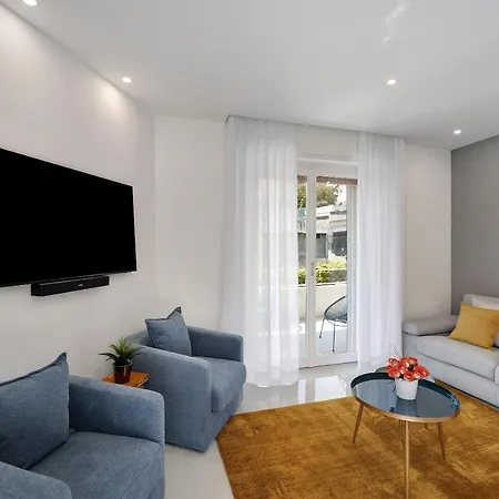 Luxury Vanecia's Place